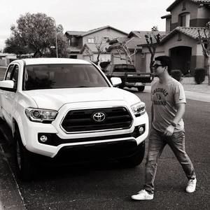 Meet your Posher, Ethan